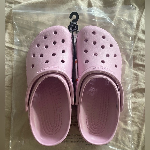 NWT Light Pink Crocs - Picture 1 of 3